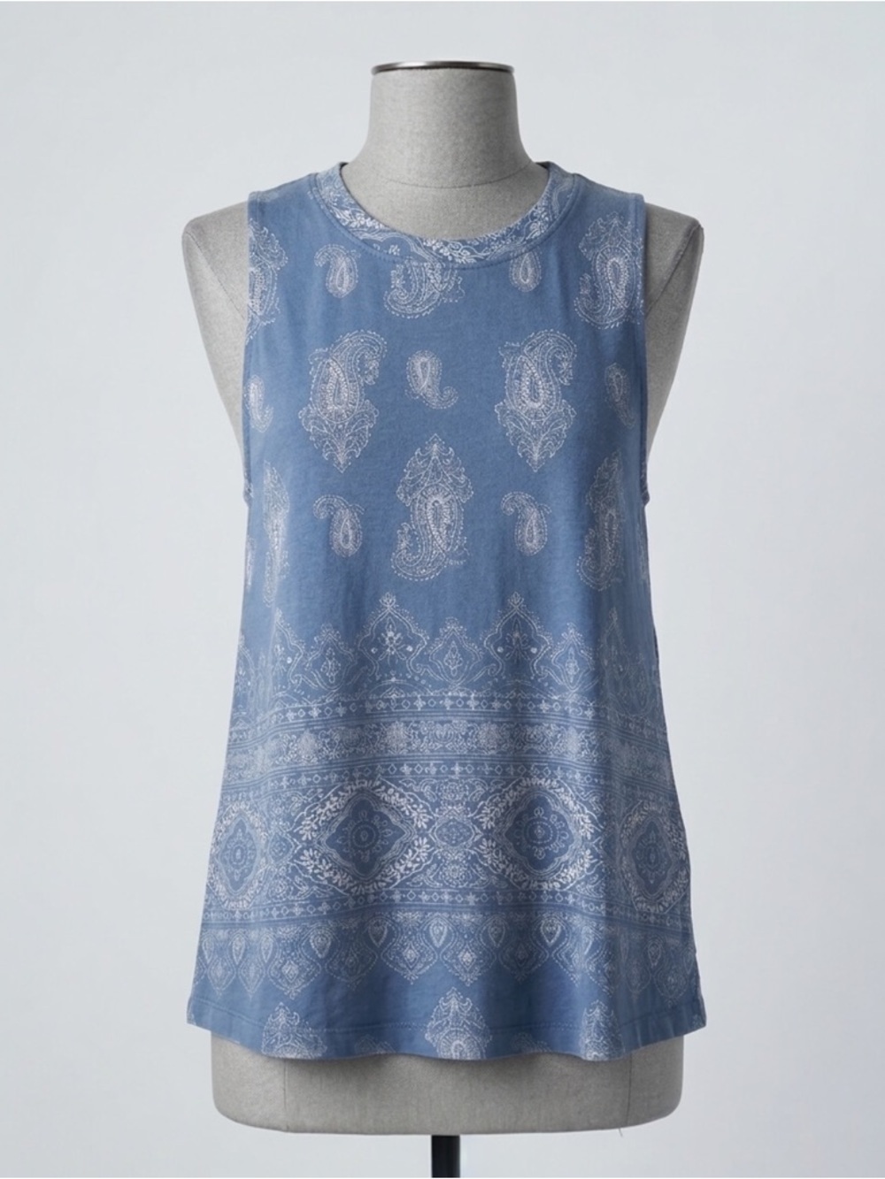 Billabong Paisley Muscle Tank Top Boho Blue Medallion Festival Beach Womens Sz M